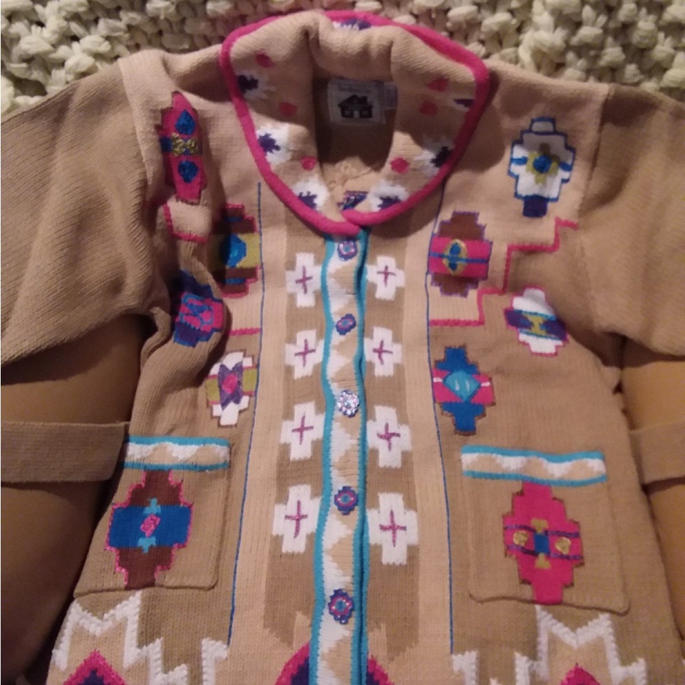 Diamonds of the Southwest design from Handknits by Storybook Knits cardigan.